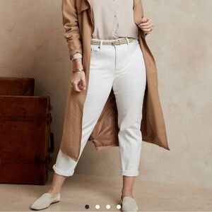 Banana Republic Factory NWT White Curvy Girlfriend Jeans Size 26T